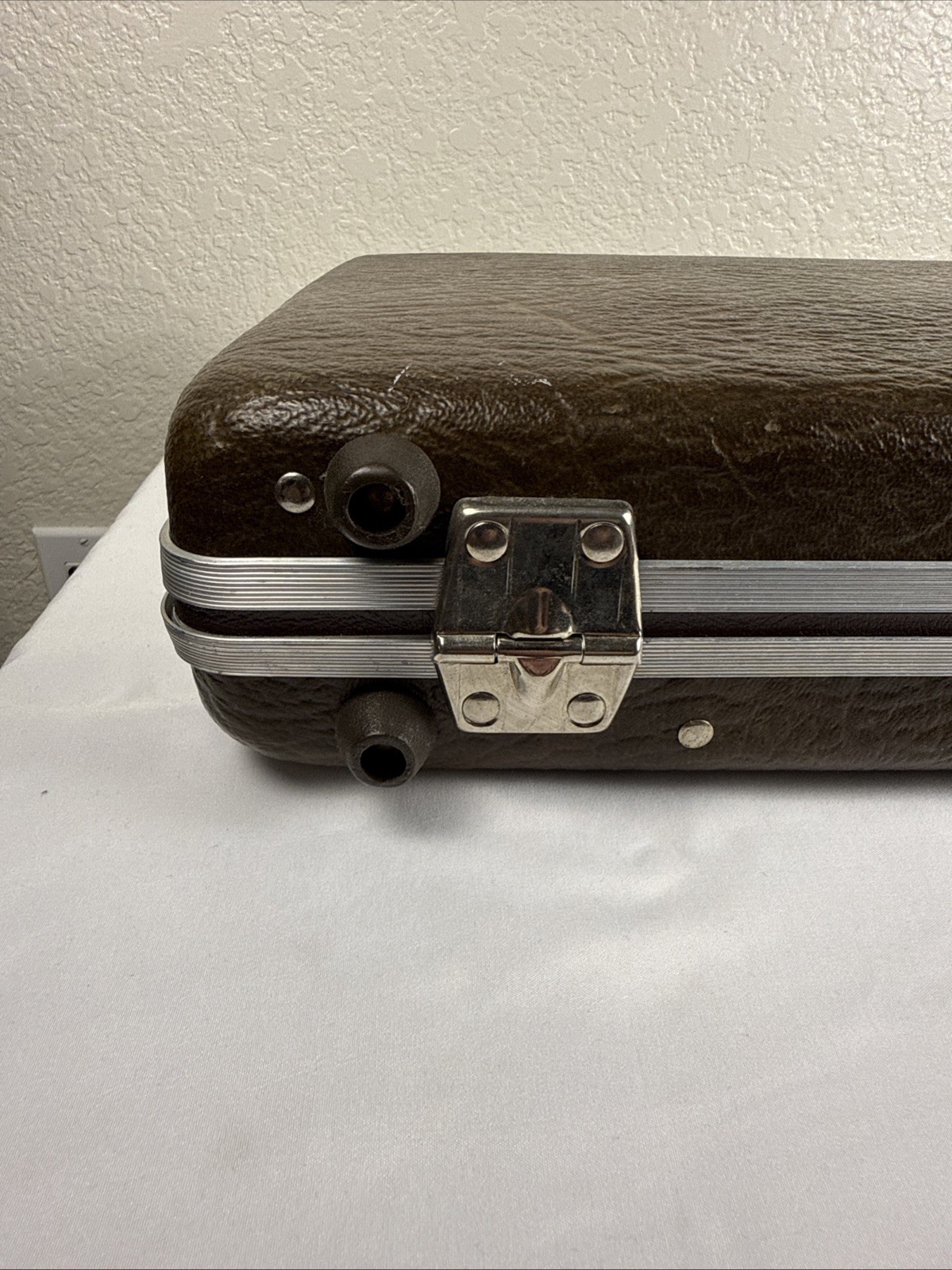 American Tourister Hard Shell Briefcase Case Brown USA Unlocked No Key