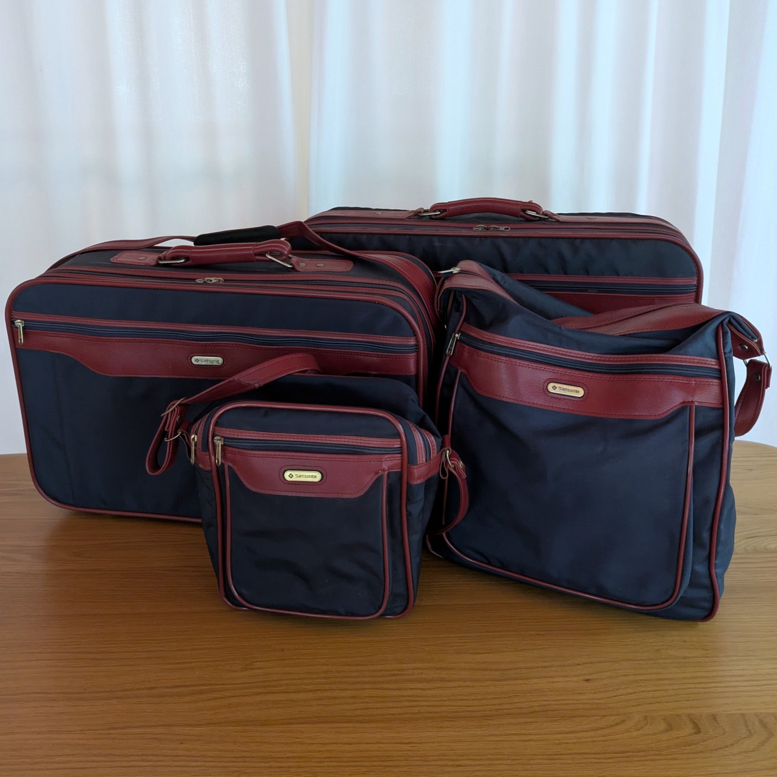 Vintage Samsonite Easy Paks II 4 Piece Navy Burgundy Nesting Luggage Set 1984