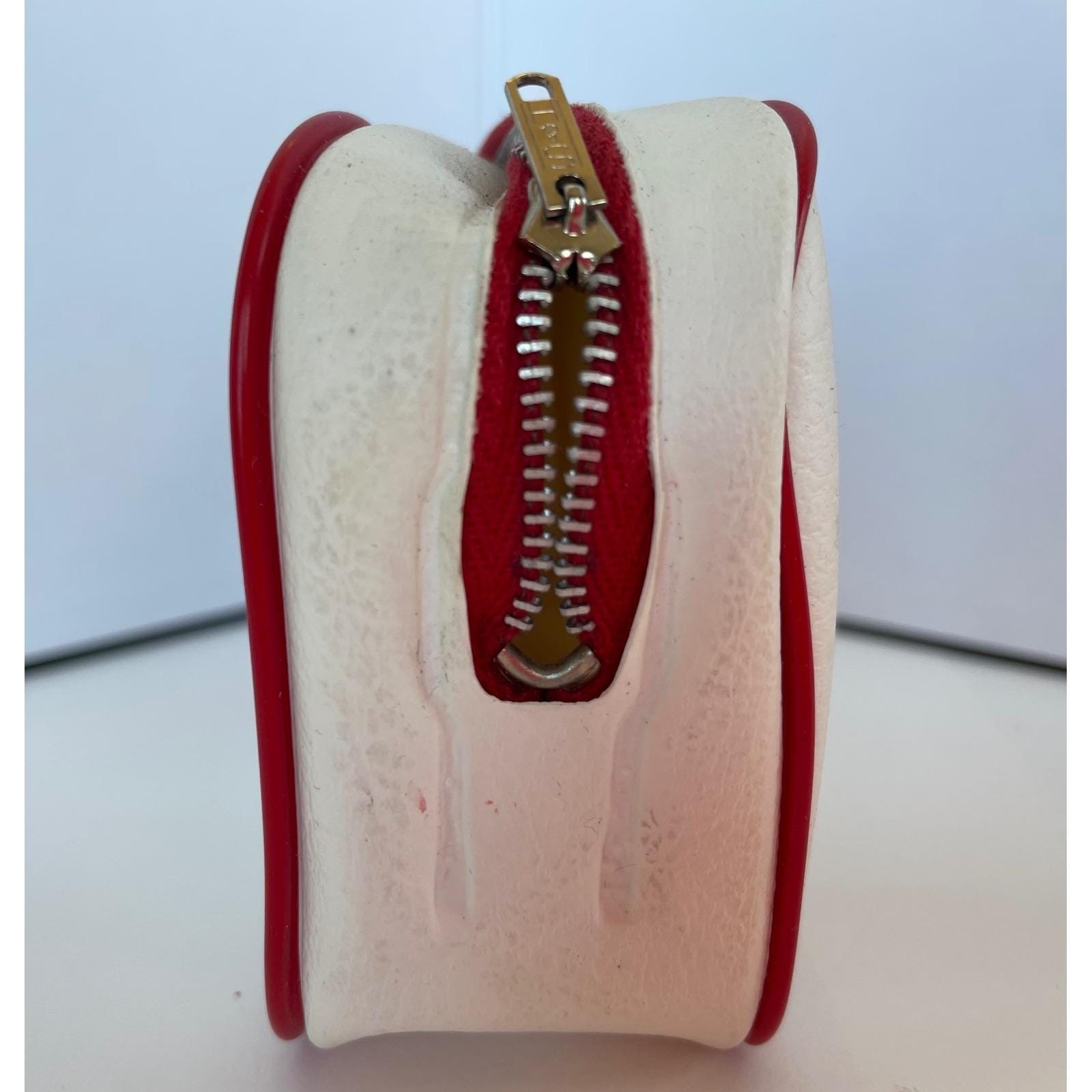Vintage TWA Trans World Airlines White Vinyl Travel Kit Amenity Bag Red Piping