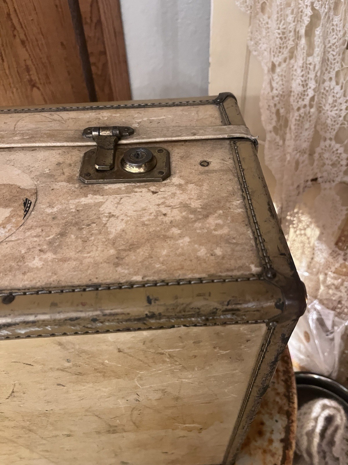 Rare Antique Vintage Hartmann Vellum Suitcase Luggage Travel Trunk Case Hard