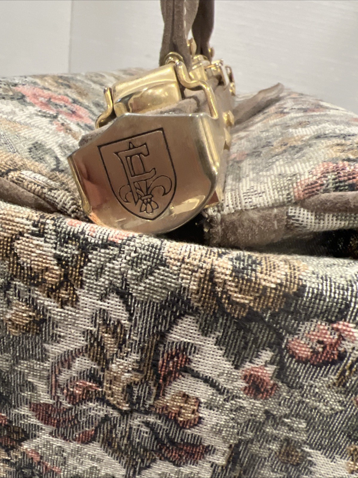 Vintage FRENCH LUGGAGE CO. Paradise Tapestry & Suede Doctor Train Case No Keys