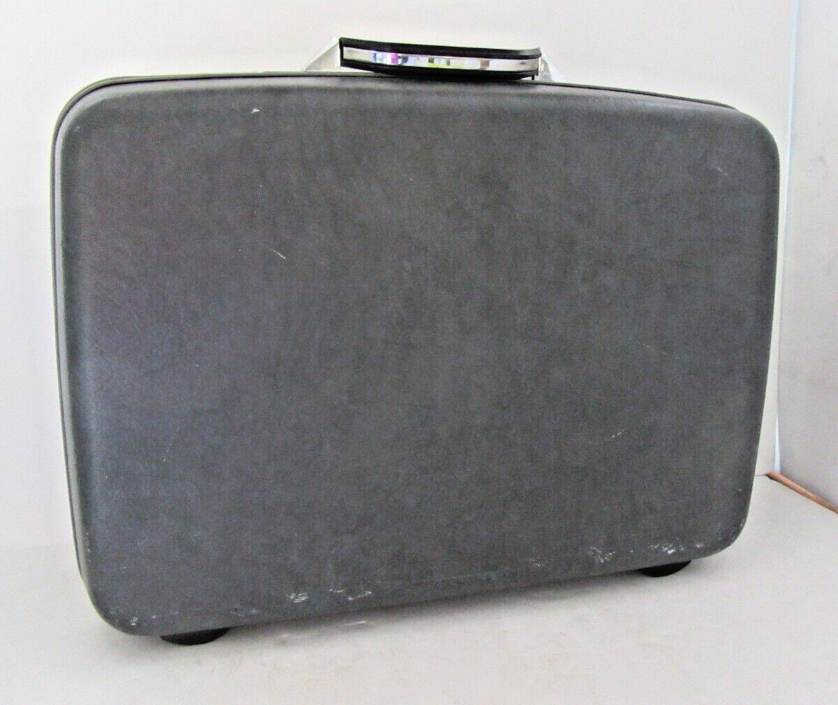 Vintage Samsonite Profile II Hardside 23″ x 17″ Suitcase with Key Gray