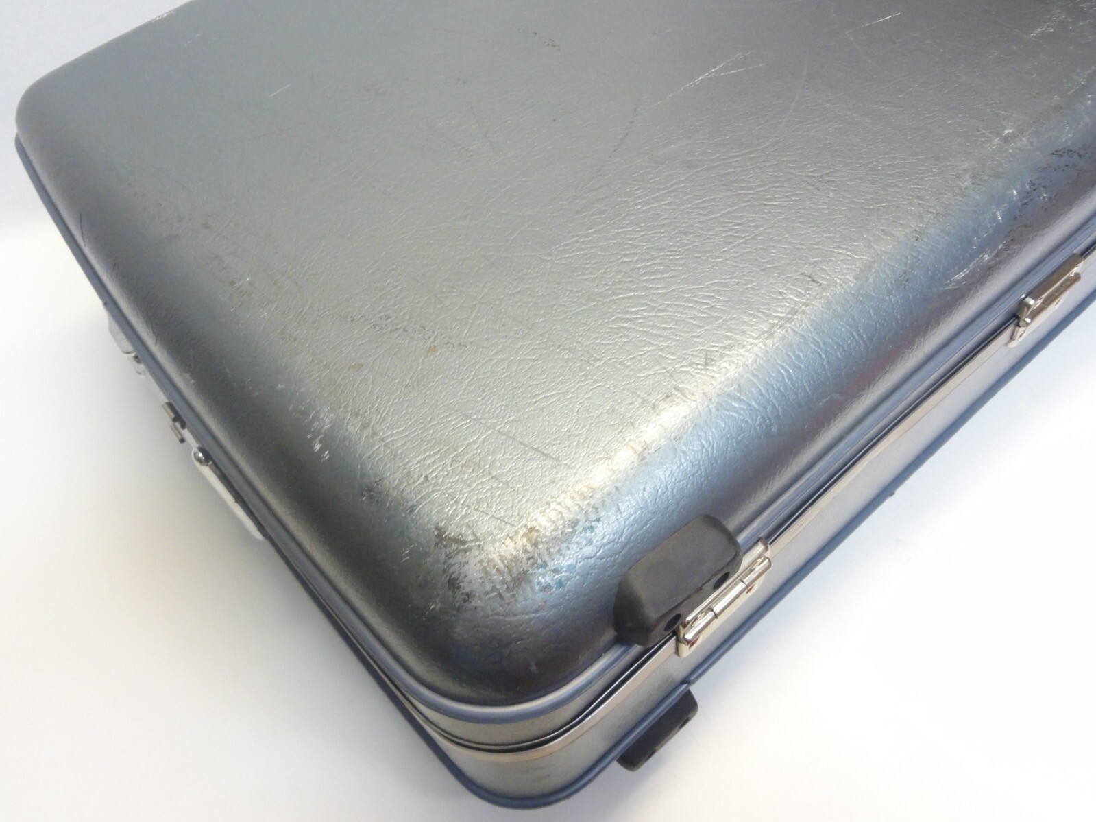 American Tourister Large Blue/Gray Luggage on Wheels Pull Handle Silver 30x20x9