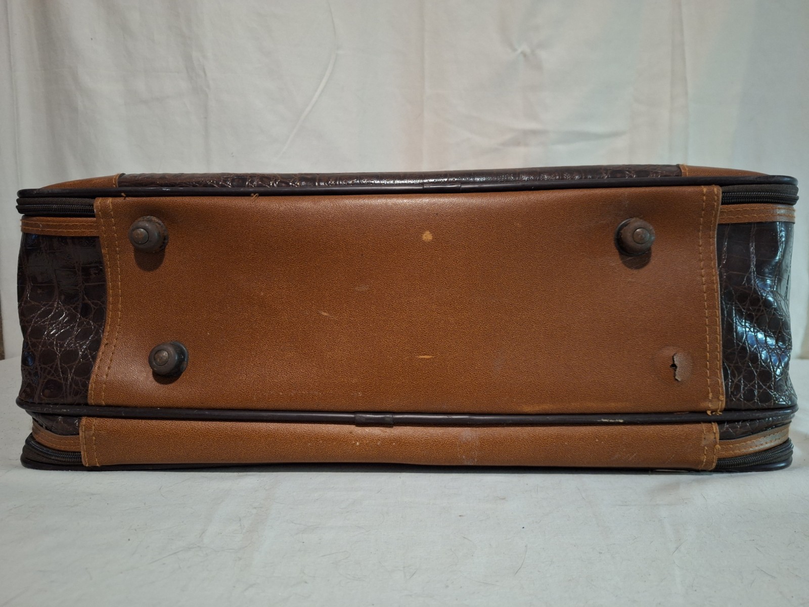 Vintage Pierre Cardin Crocodile Embossed Texture Leather Luggage Bag 80’s Travel