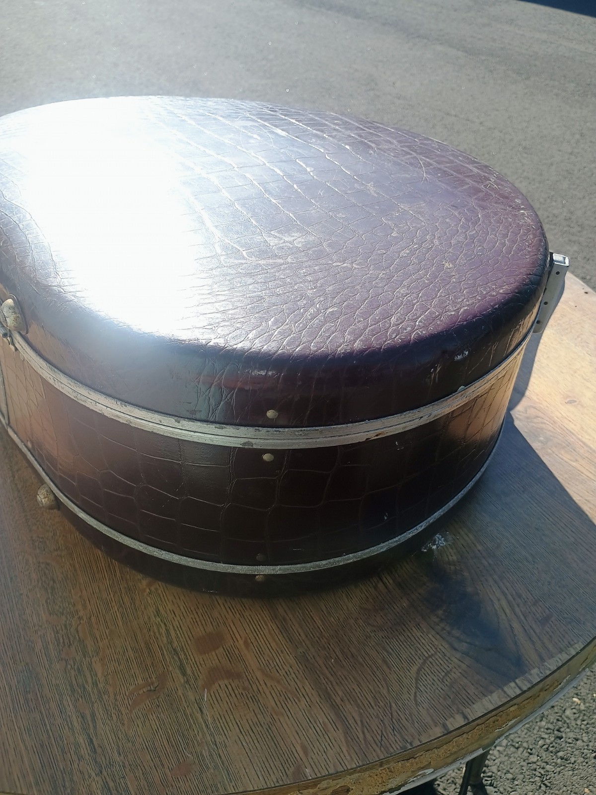 Vintage Samsonite Train Case Hat Box Style – Brown Faux Alligator Skin