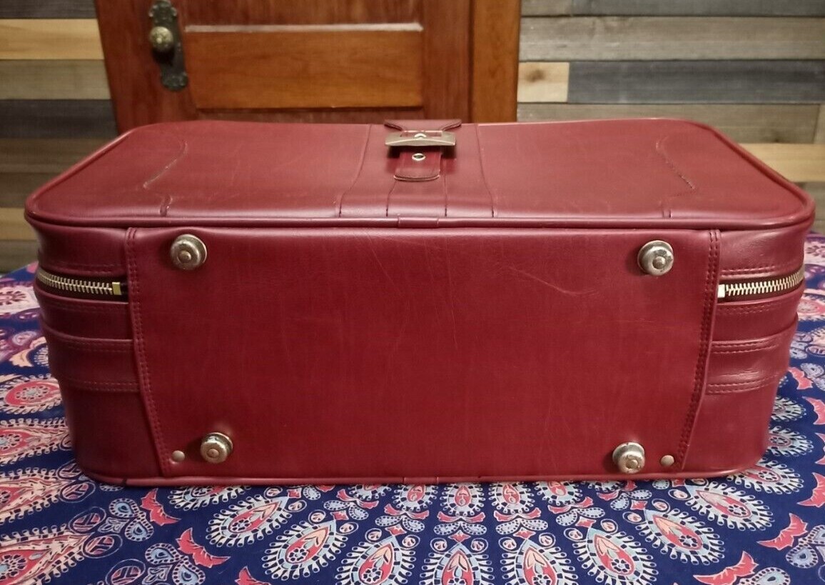 Vintage YKK Leather Suitcase Carry-on Bag Rich Mahogany Brown. 1970’s!