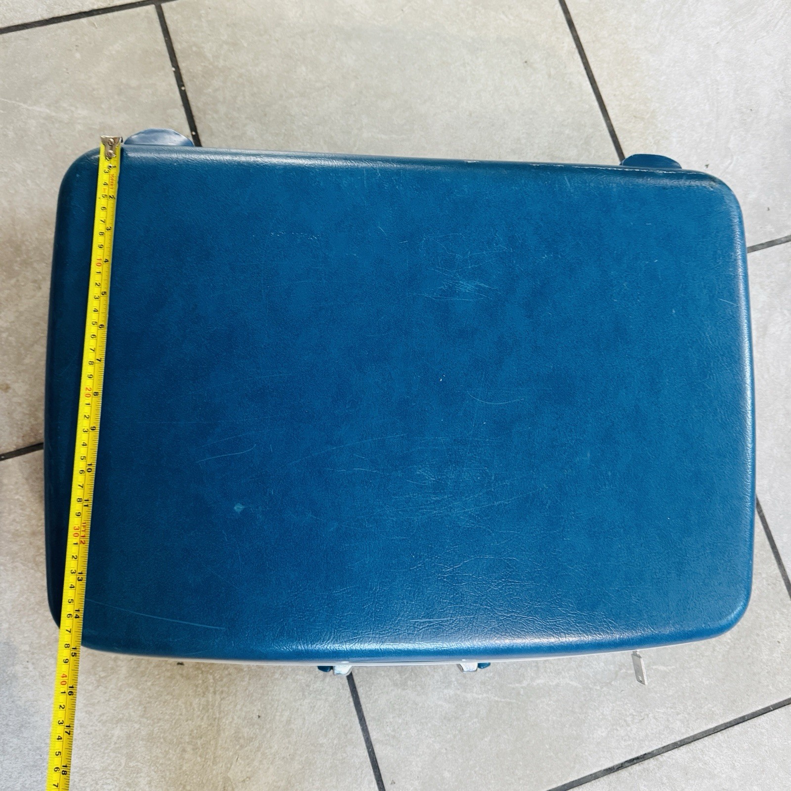 RARE Vintage Samsonite Sentry Hard Case Suitcase Blue With Key