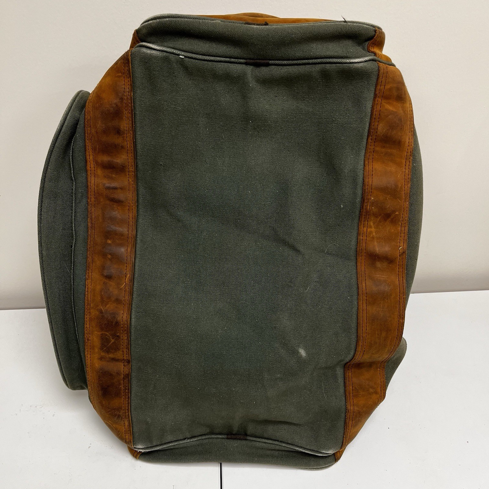 Vintage High Sierra 24″ Green Brown Leather Trim Canvas Duffle Bag Travel Carry