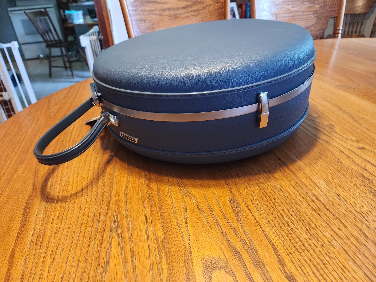 Vintage American Tourister Tri Taper Round Hat Box Carry on Suit Case Blue Hard