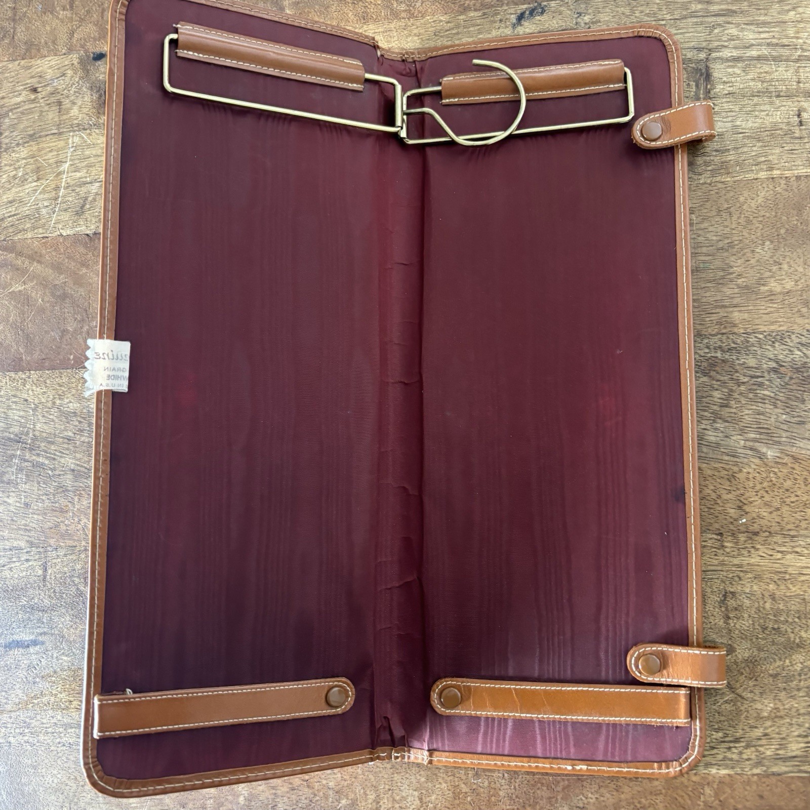 Vintage 1970’s Mens Genuine Leather Folding Rigid Tie Case For Travel Packing