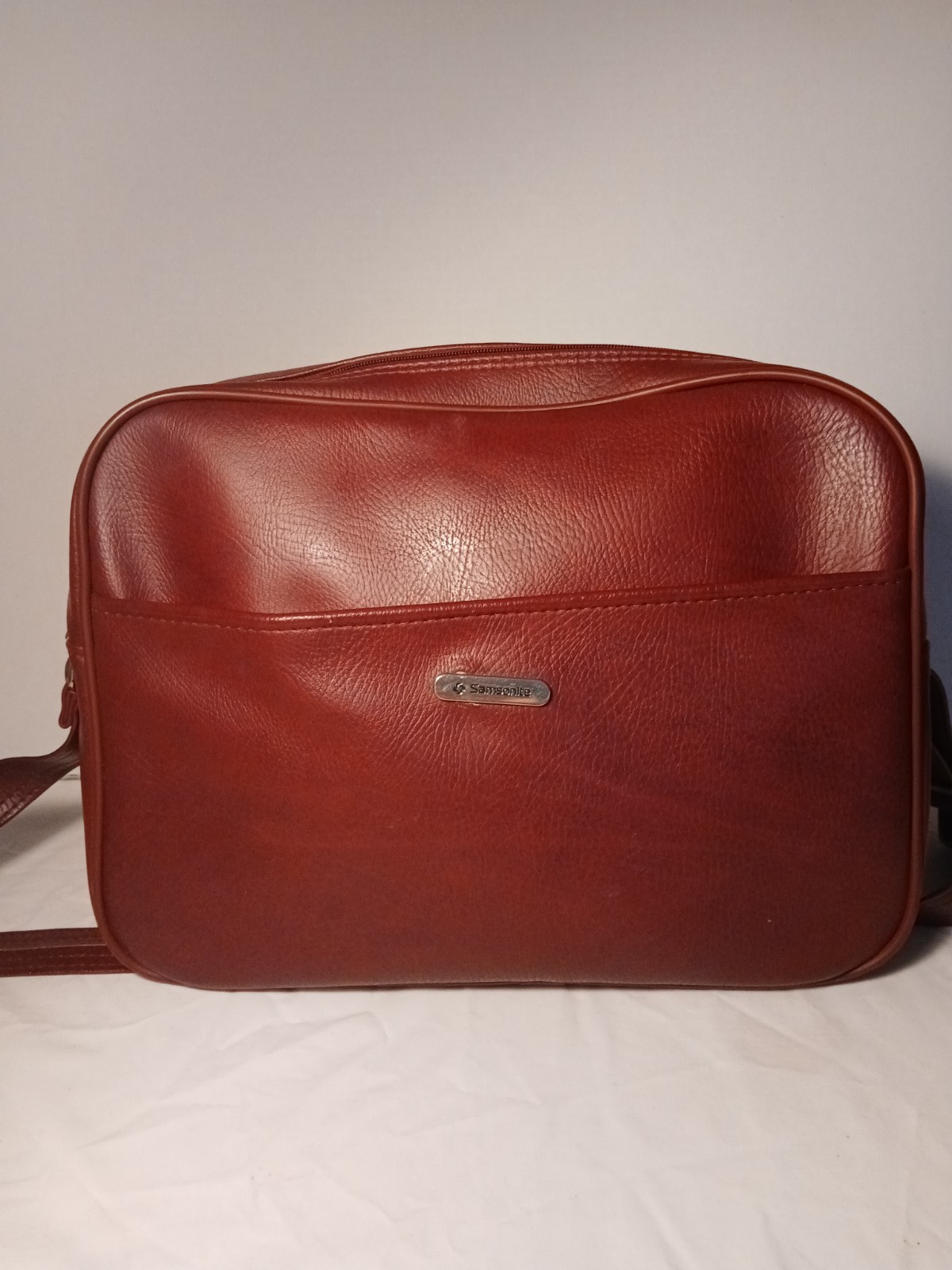 VTG Samsonite Carry On Tote Luggage Adj Shoulder Strap Burgundy Faux Leather 70s