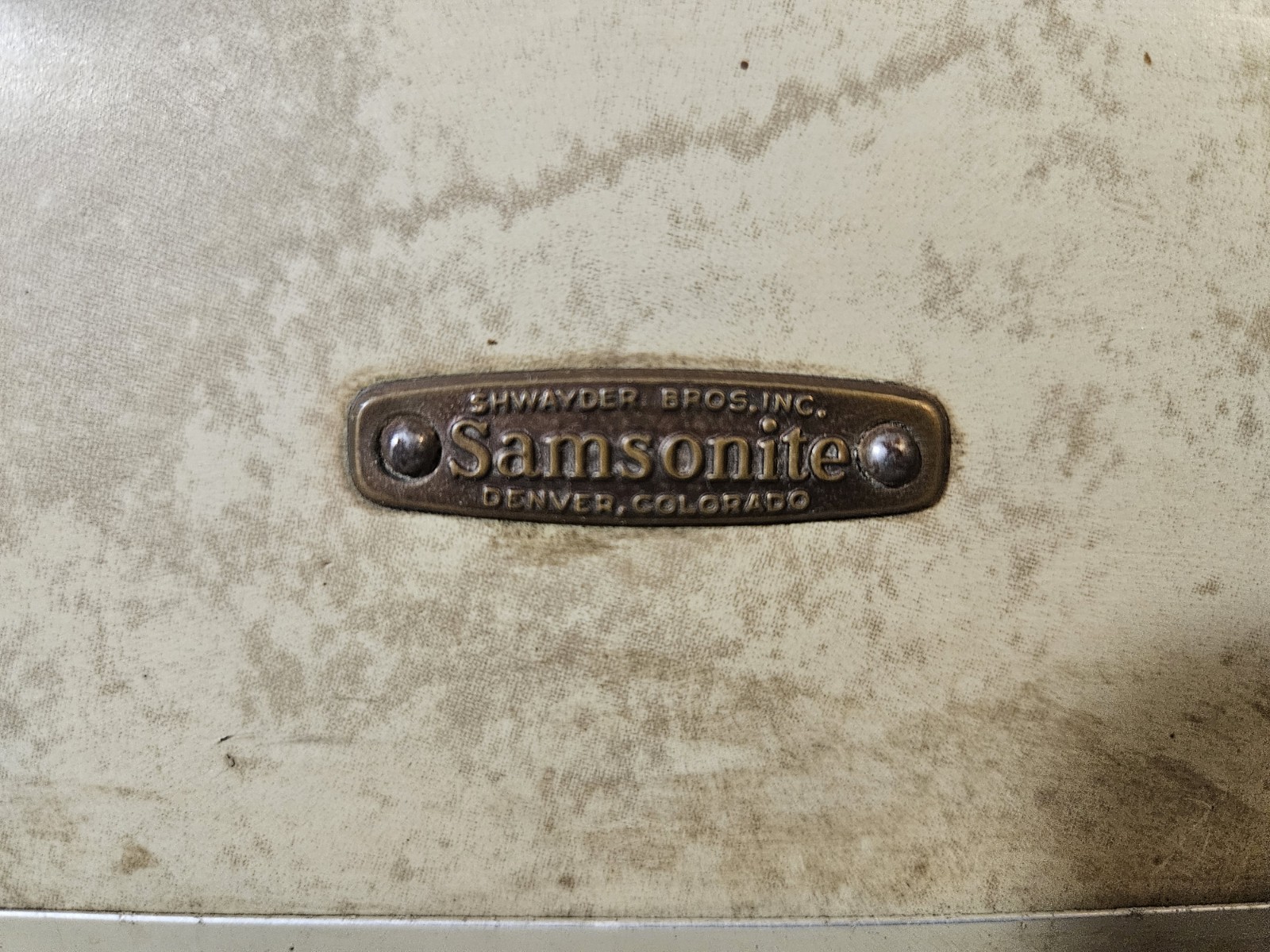 Vintage Samsonite Shwayder Suitcase 4551 Denver MARBLED Cream Tan APX 21″x17x8