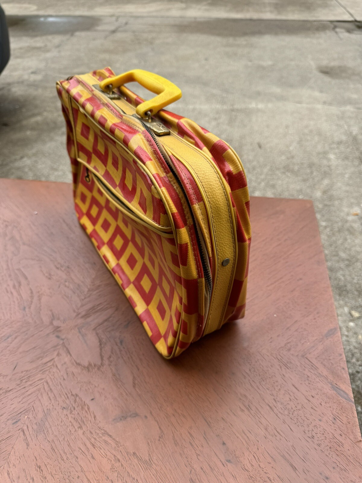 Vintage Retro Small Suitcase Carrying Case Trunk Mid Century Youth Park Japan