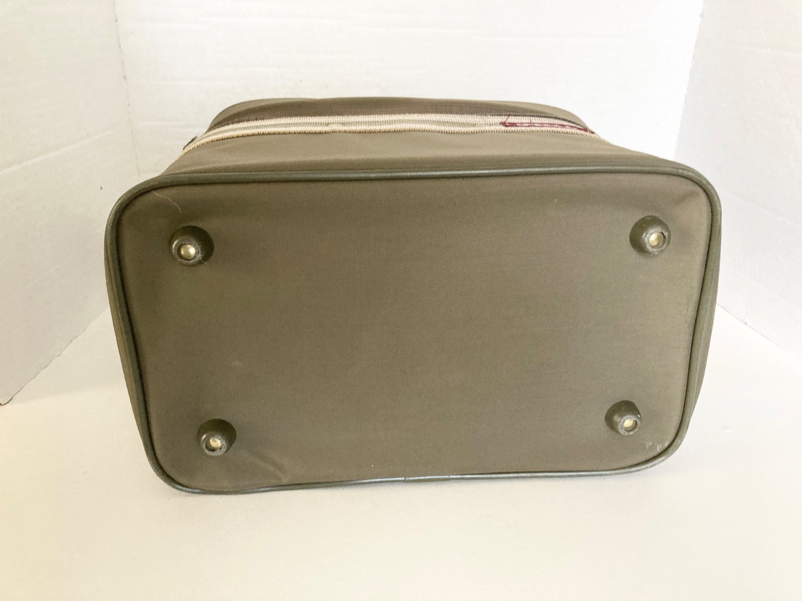 Vintage Sasson Travel Case Toiletry Bag Train Luggage