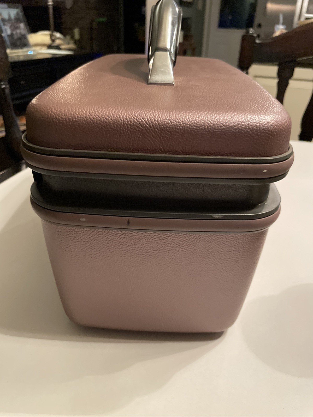 Vintage 1987 Samsonite Silhouette 4 Train Case Makeup Cosmetic Case With Tray.