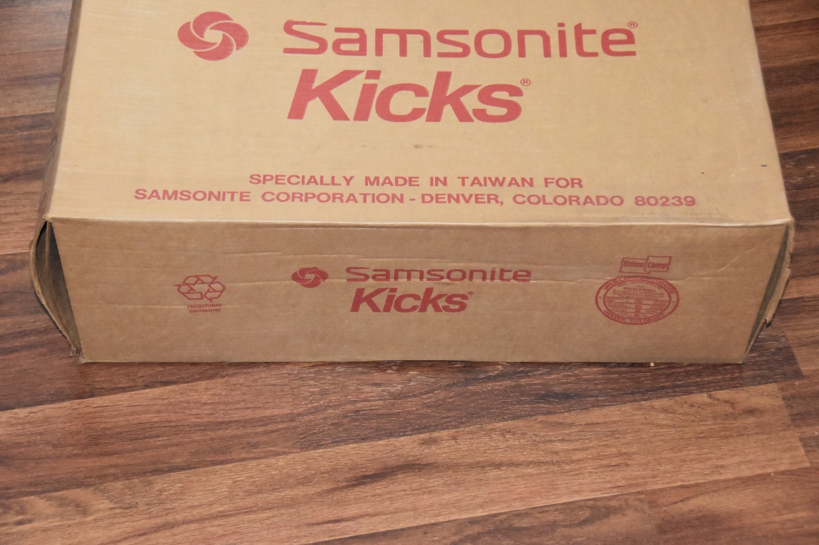 NEW VINTAGE 1980s Samsonite Kicks Traveler 24 Luggage Suitcase NWT & BOX Black