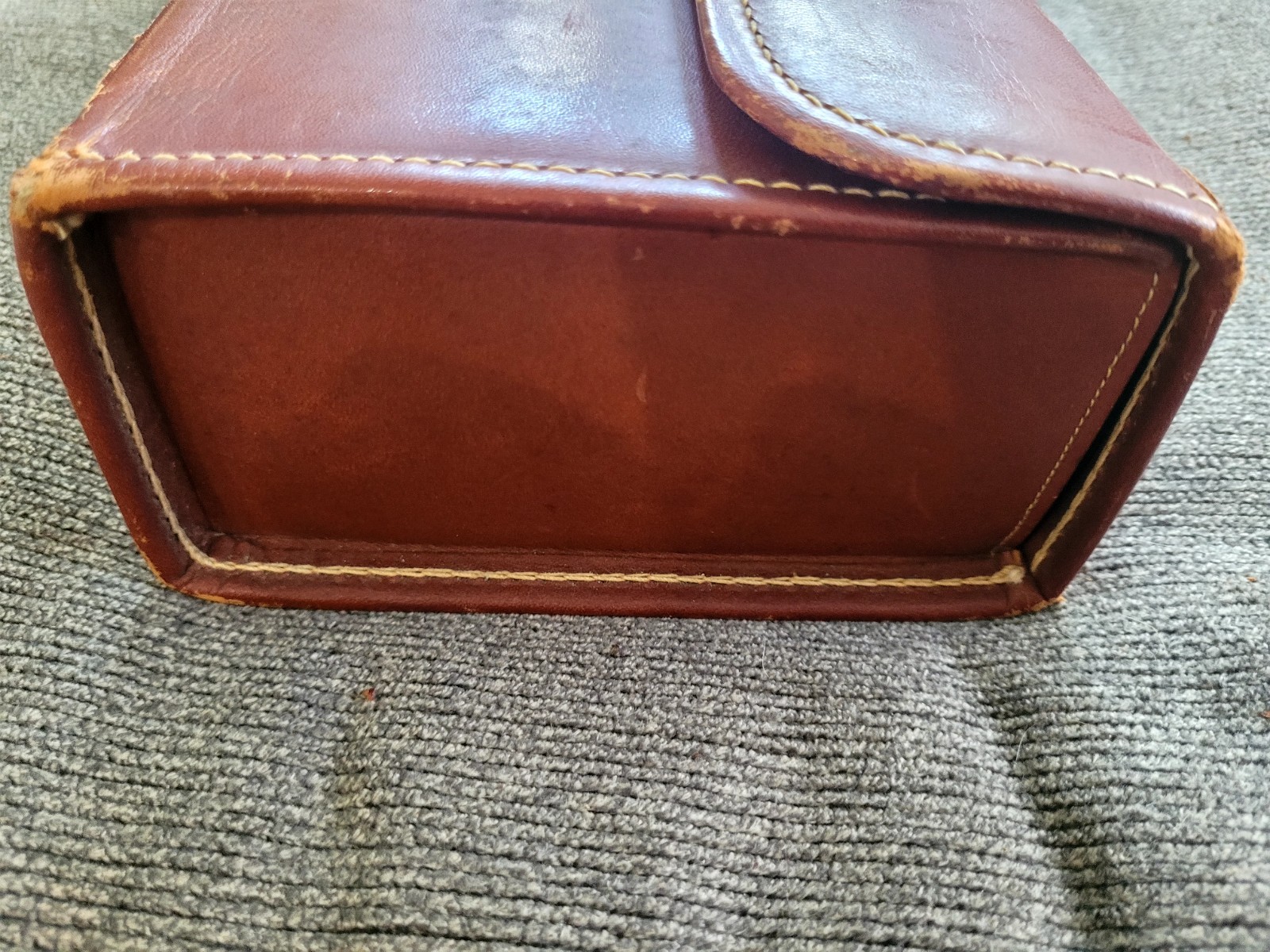 Vintage Tommy Traveler Men’s Toiletry Case
