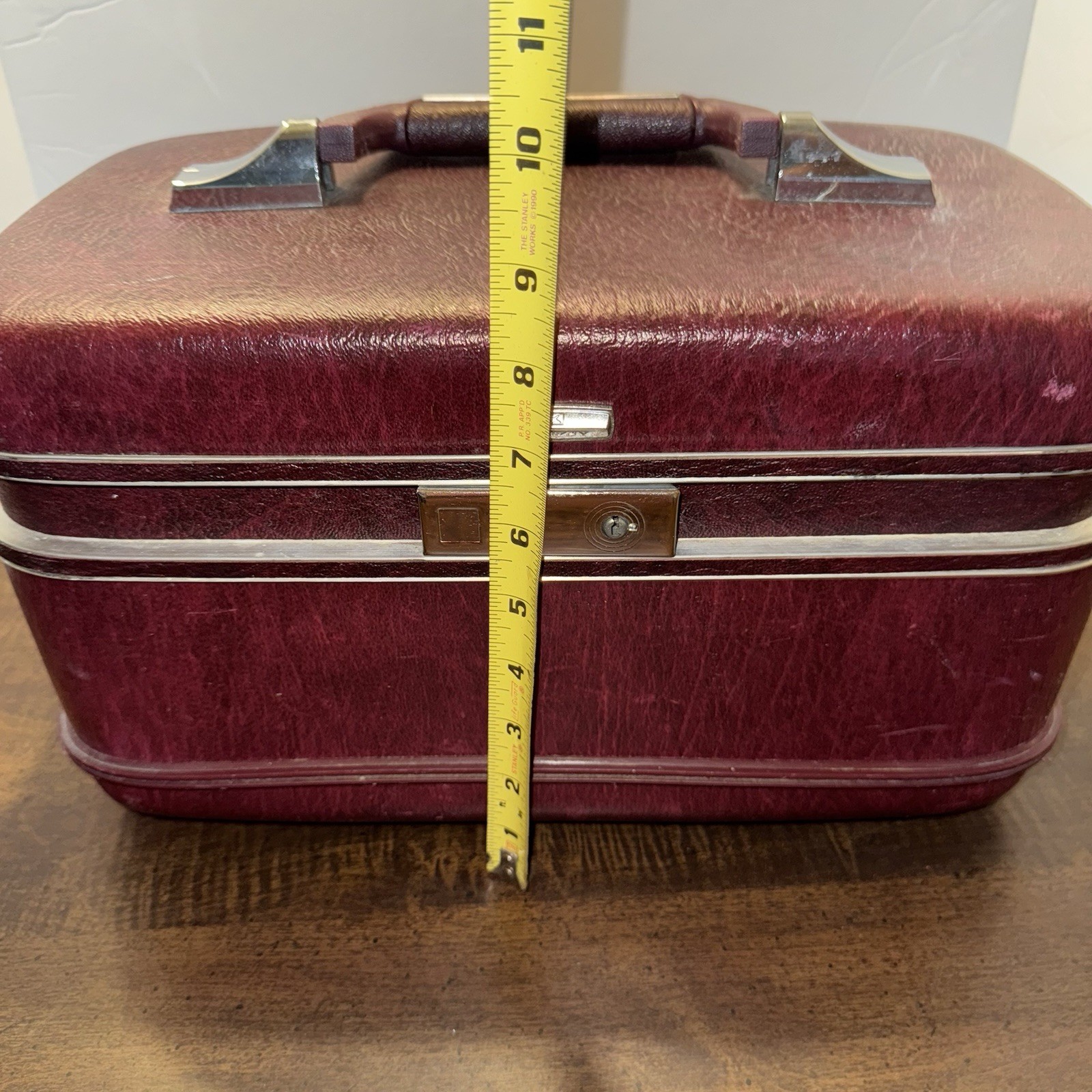 Vintage MCM Airway Travel Train Suitcase Hard Case Reliable Luggage Co NO KEY
