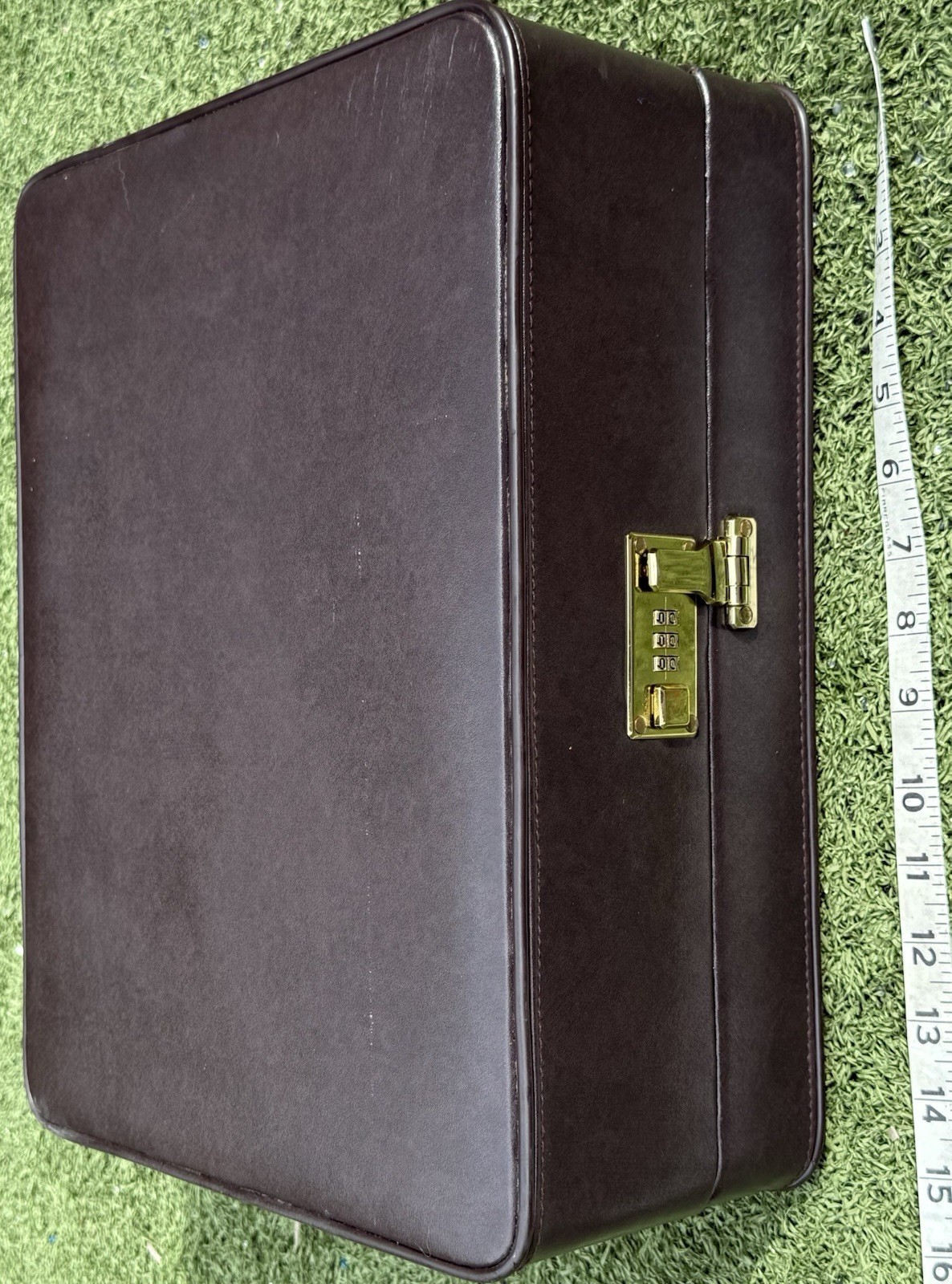 Vintage Destinations 15” Brown Picnic Travel Case Faux Leather Brass Locks