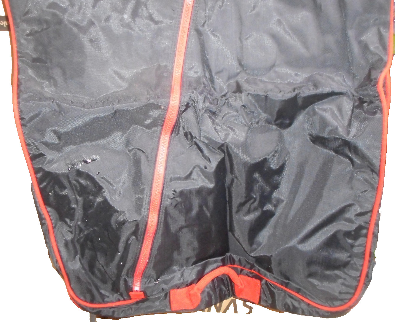 Benson Hedges Garment Bag Luggage Lightweight Black Vinyl Red Zip 80s PROMOTION