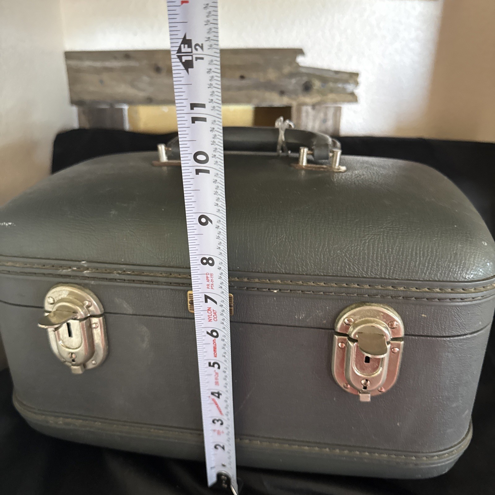 Vintage Train Case Platt No Key