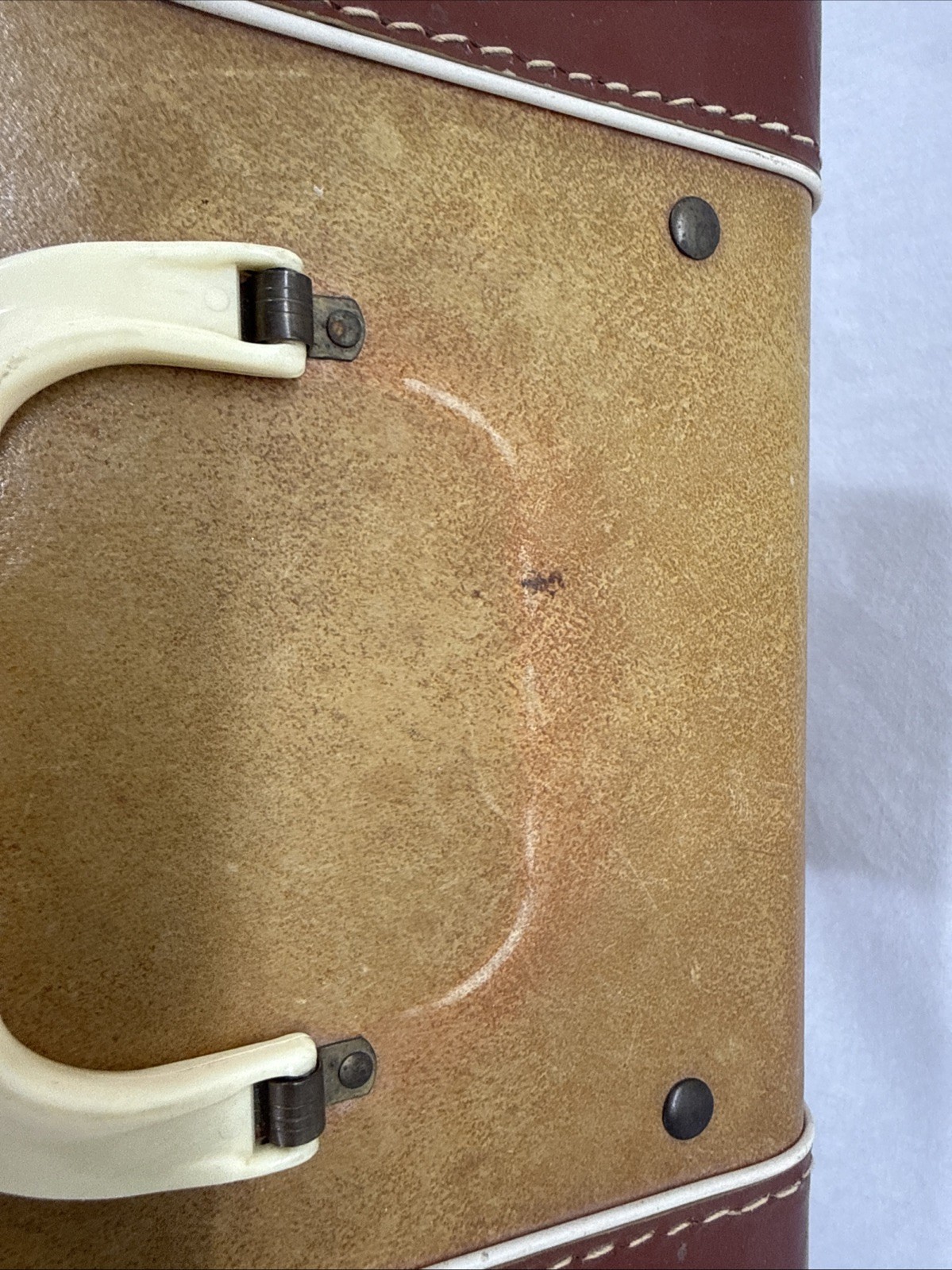 Vintage 50’s JC Higgins Hard Shell Fine Luggage Train Makeup Caddy Case Mirror