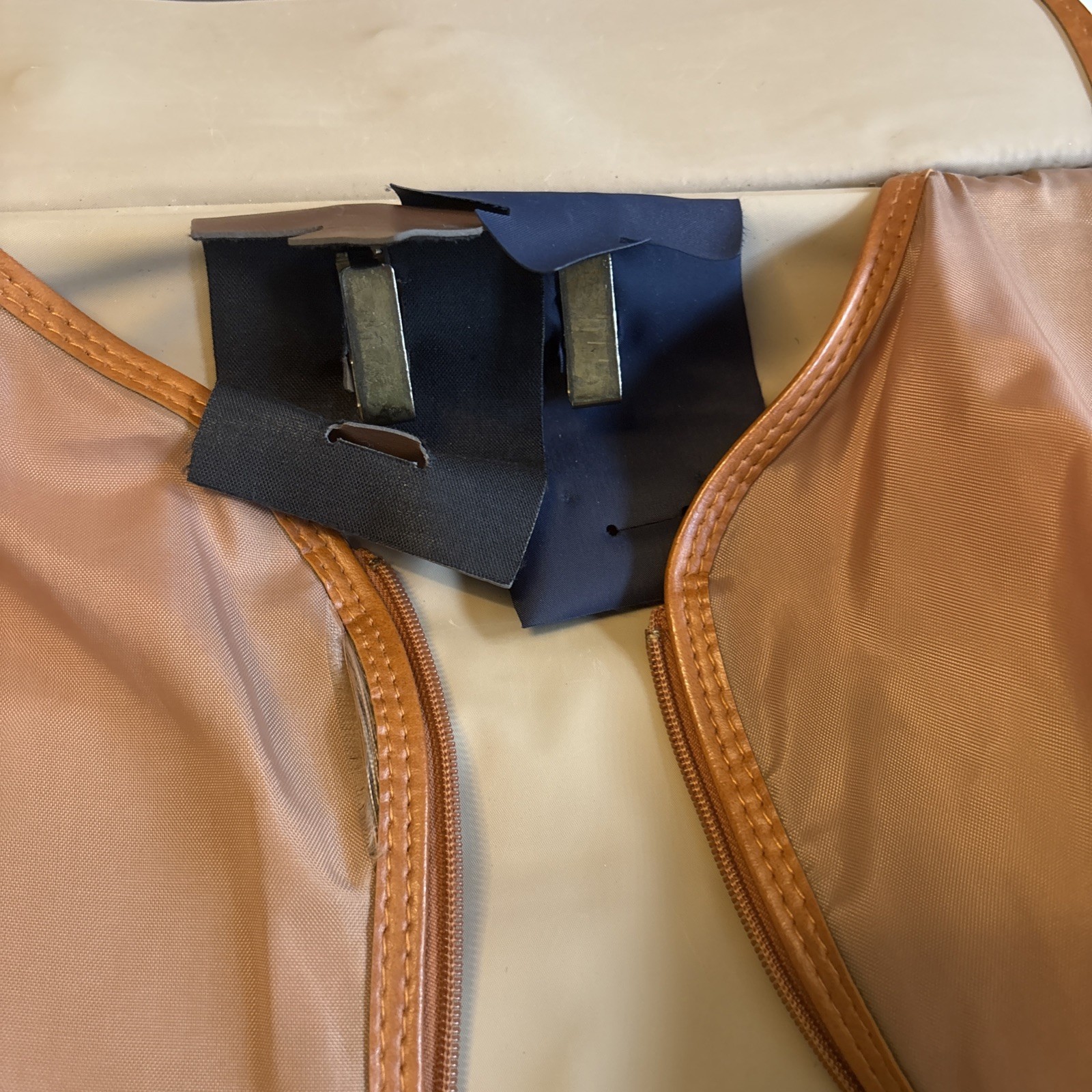 Amelia Earhart Luggage 1994 VTG Tweed & Tan Leather Garment Bag 44 X 22 Rare