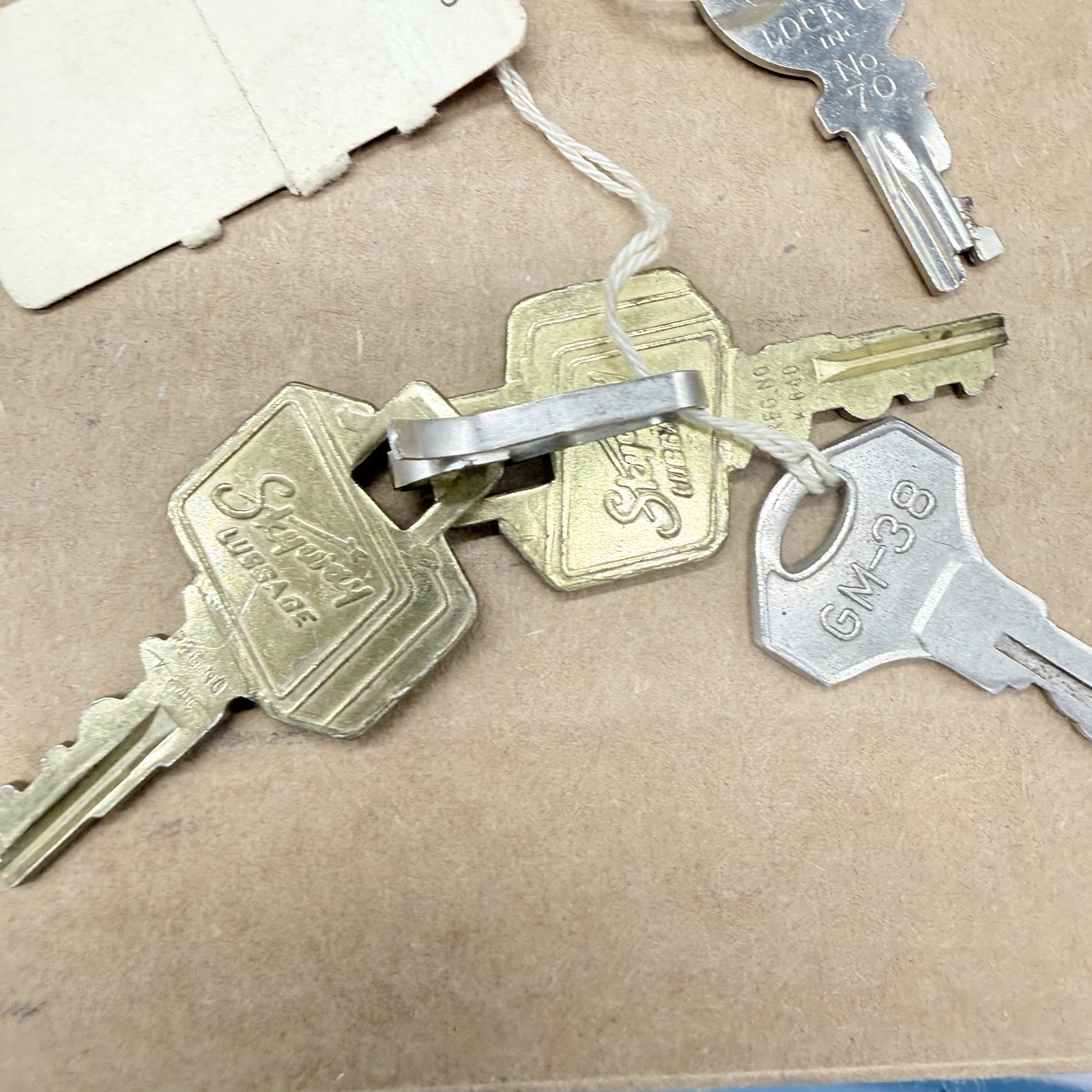 17 Keys Furniture Luggage Some Vintage Amelia Earhart Skyway Crest Hartmann More