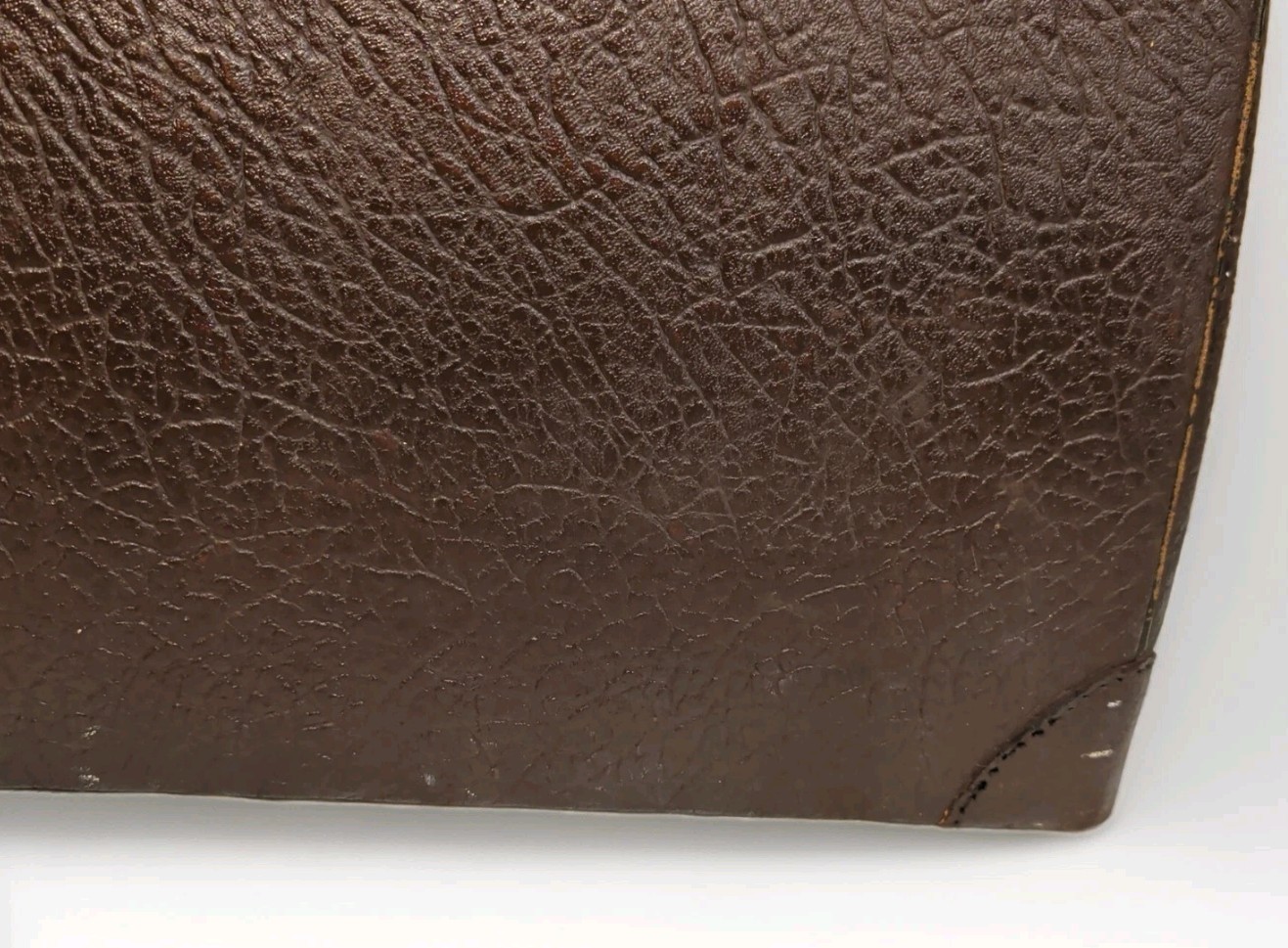 Antique Brown Leather Suitcase Doctor Bag Shape Brass Latch Vtg 22.5×13.5×9.5″