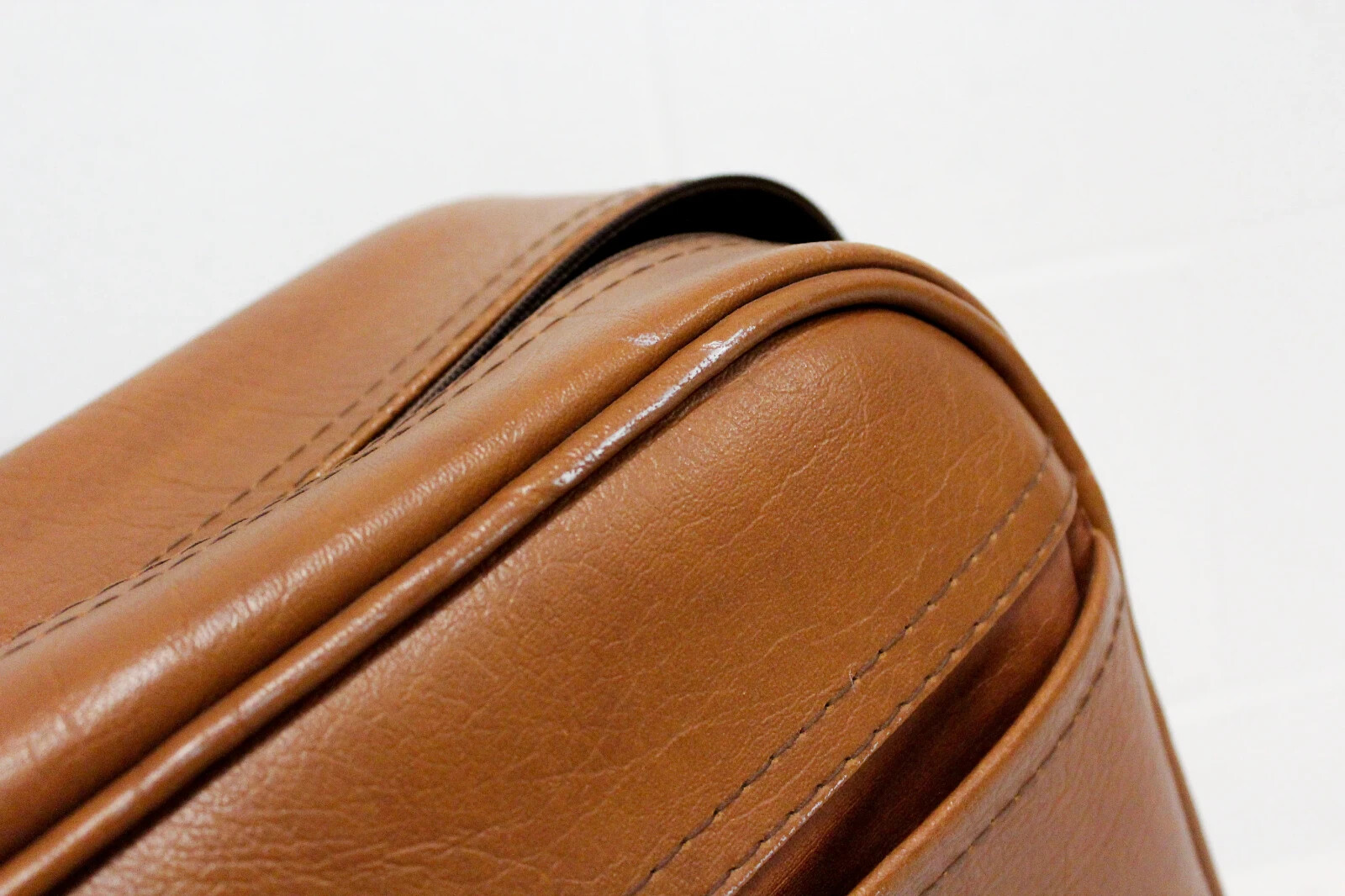 1970s Brown Leather Dionite Shoulder Bag, Unisex Retro Travel Bag