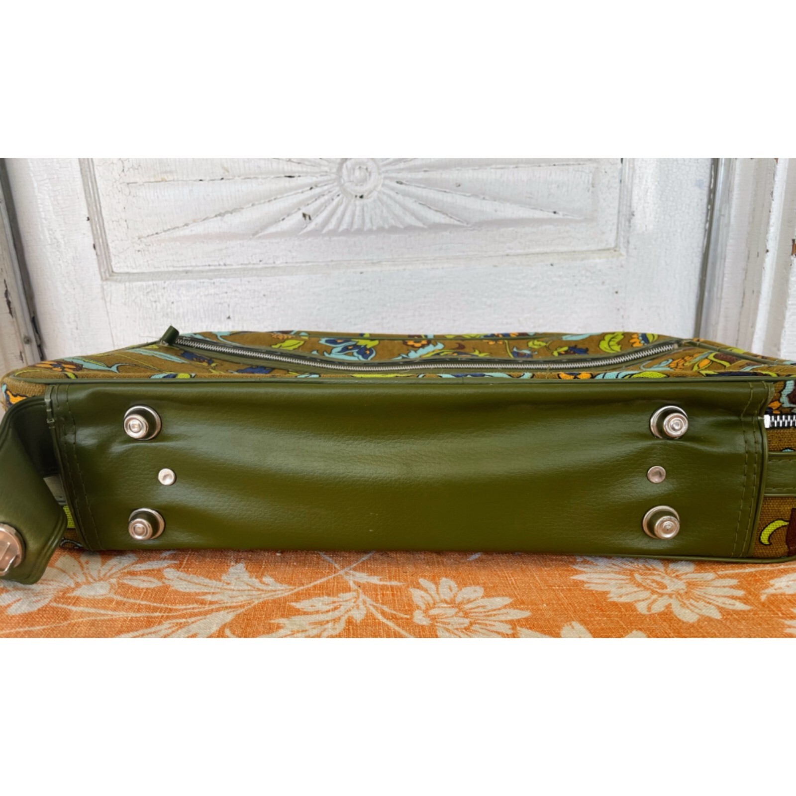 Vintage 1960s Floral Bantam Travel Bag Suitcase Retro MOD