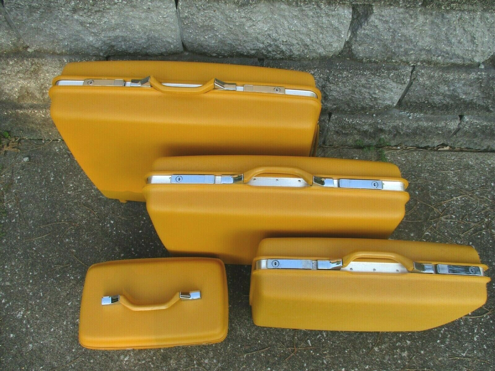 Samsonite Montbello II Harvest Gold 4 pc Luggage Set 1970s Hard Side 3 Boxes VTG