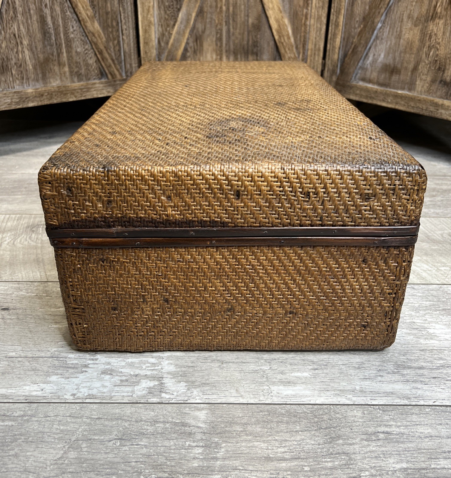 Antique Indian Suitcase Handmade Rattan Basket Luggage Trunk Train Case – RARE