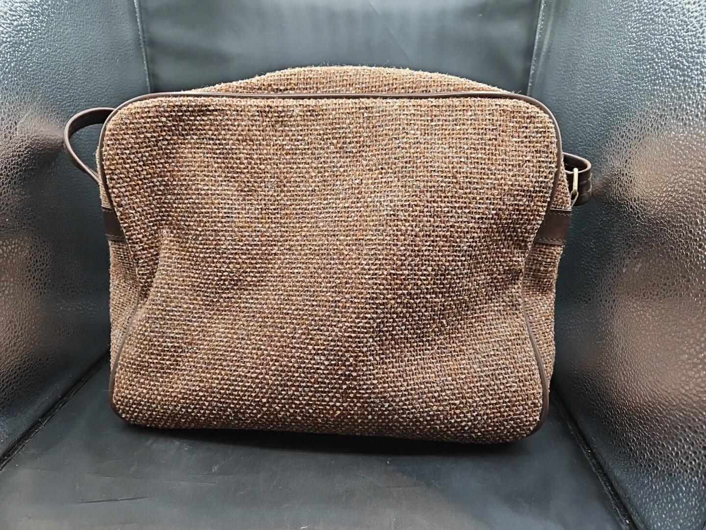 Vintage Sasson Duffel Bag Suitcase Luggage Travel Tote Carry Shoulder Zippered
