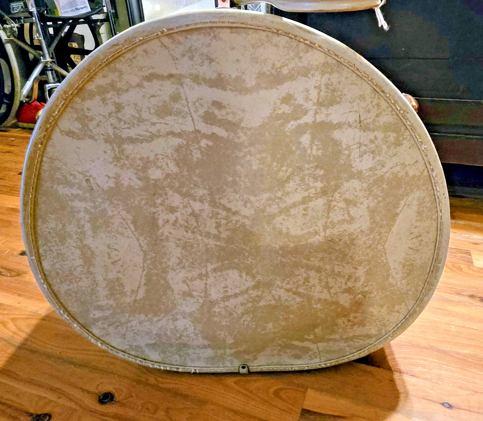 Vintage 1950s Samsonite Round Hat Box Luggage – Taupe Hard Case by Shwayder Bros