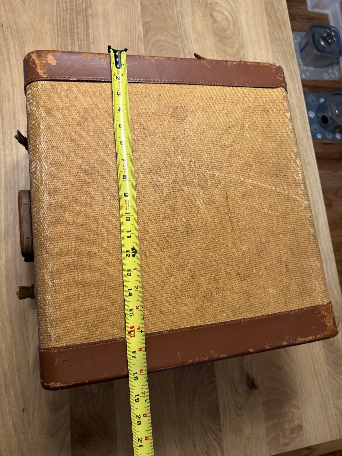 Vintage White Star Luggage Tweed / Tan Leather Trim Suitcase