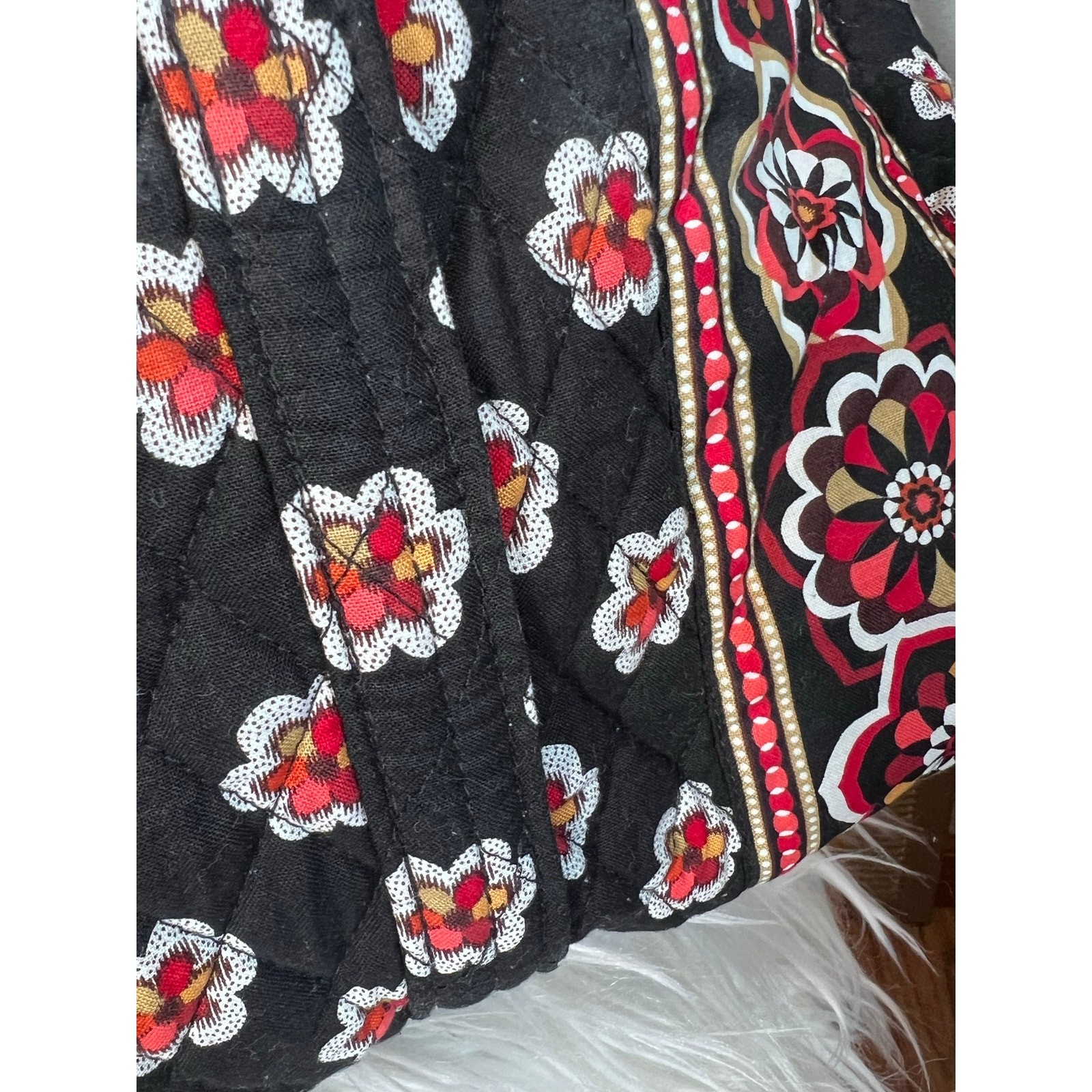 Vera Bradley Pirouette Ribbons Extra Large Bag Duffle Red Black Vtg XL Retired