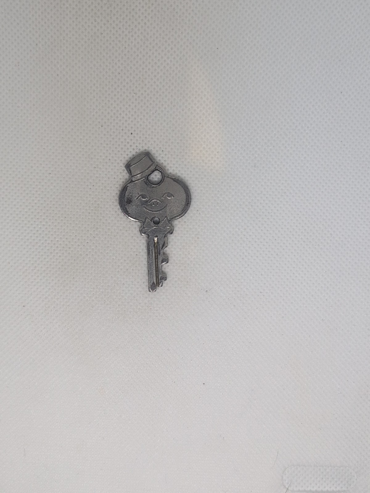 American Tourister Luggage Case Key