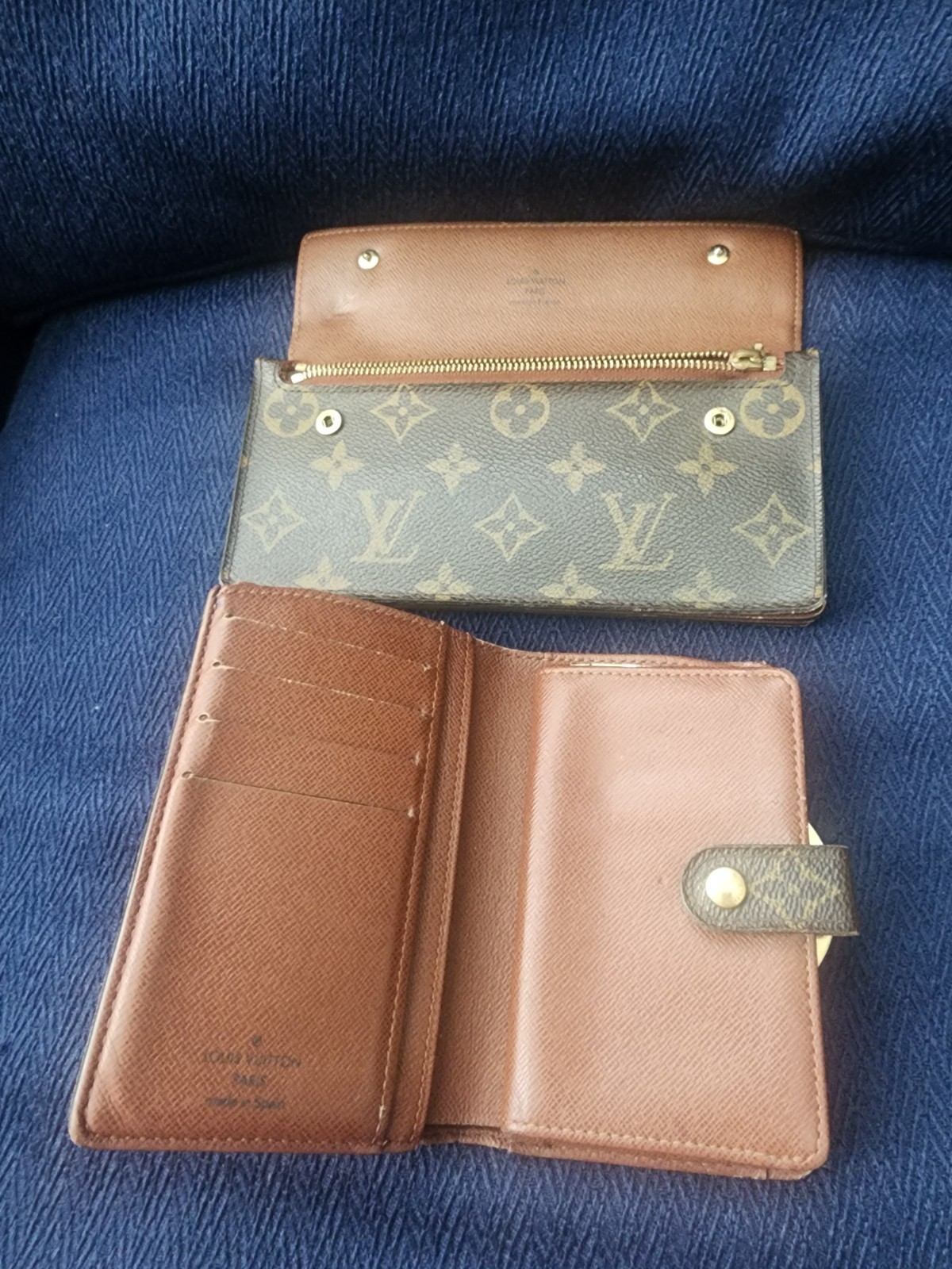 2 Louis Vuitton Monogram Logo Folding Zip-Around Credit Card Women’s Wallet
