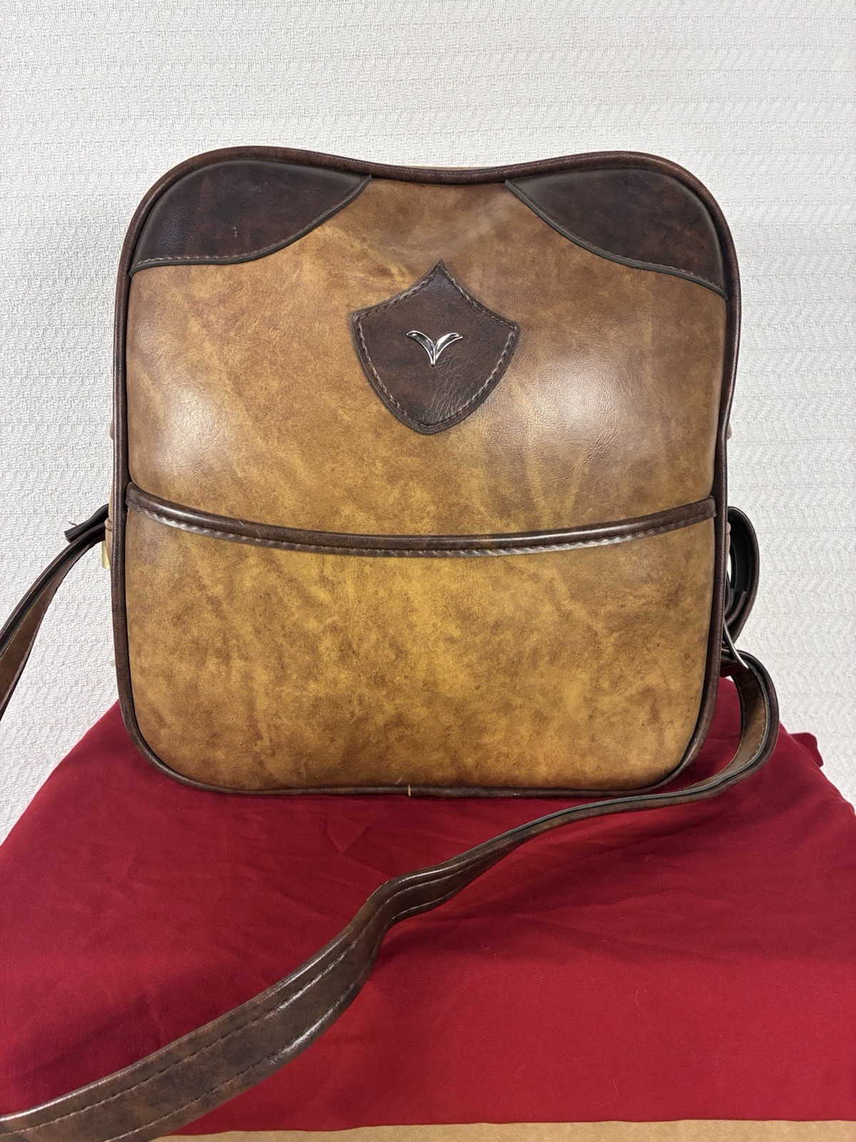Carry On Luggage Vintage Airways Industries Brown Leather Shoulder Bag