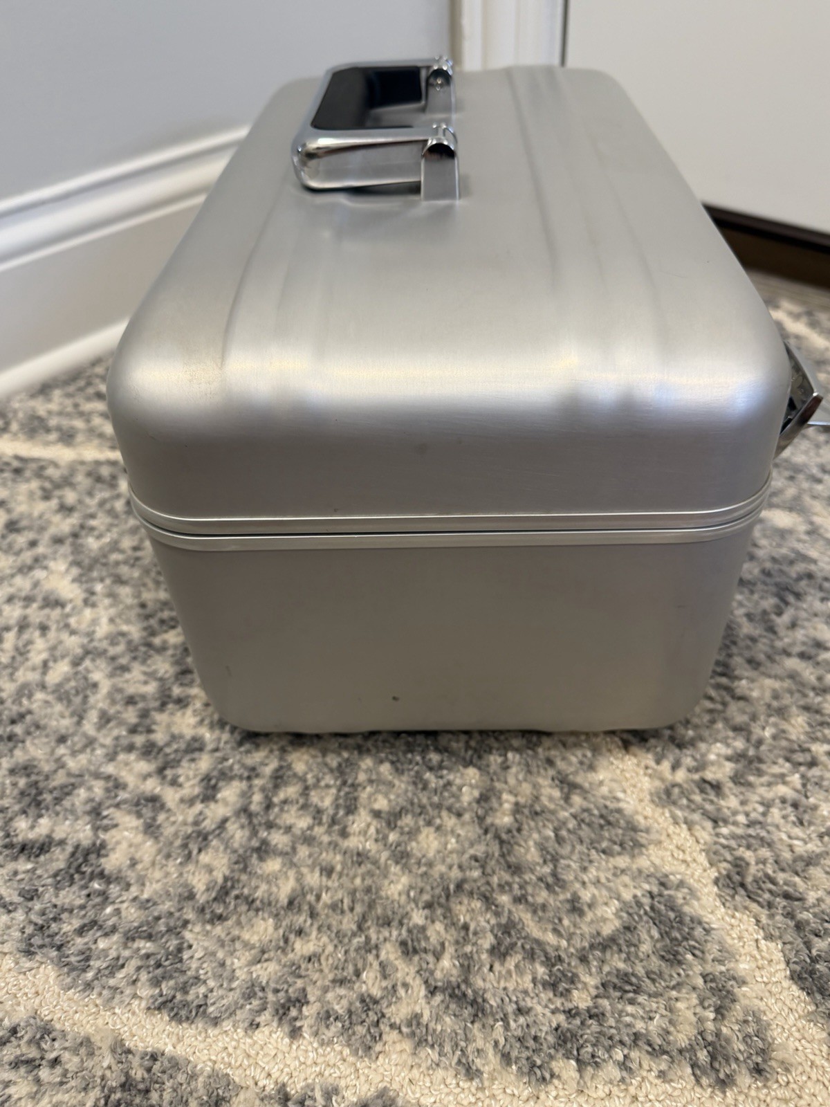 Zero Halliburton Vintage Luggage Train Flight Case Silver NOS New Old Stock
