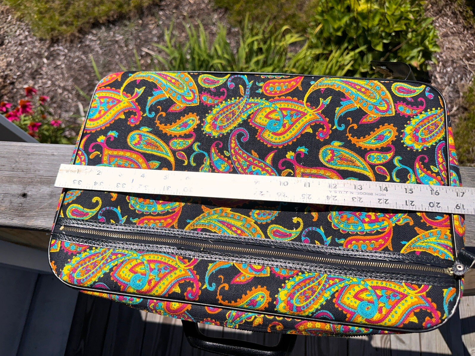 Vtg 60s Bantam Travelware Suitcase Luggage Paisley Mod Black Neon Canvas KEY