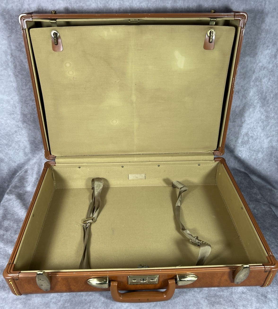 Vintage Samsonite Streamlite Shwayder Bros Saddle Tan Suitcase Luggage No Key