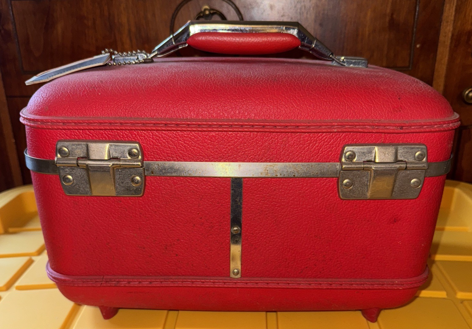 Vintage American Tourister “Tiara” Red Makeup Luggage Cosmetic Case