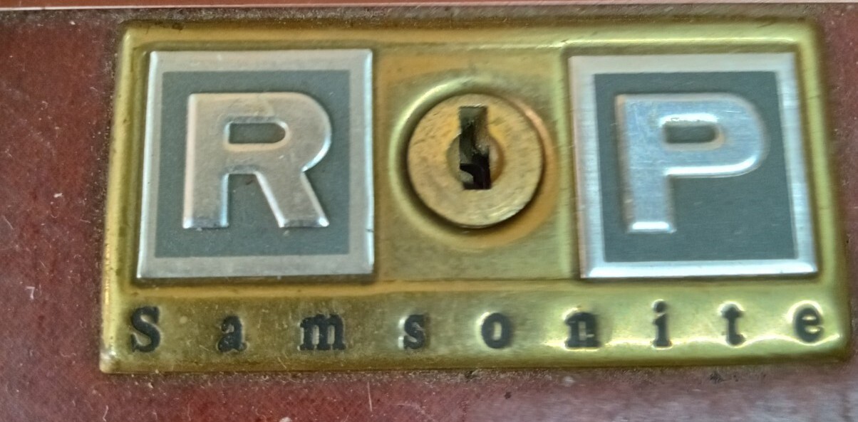 Samsonite Earth Brown Double Latch Suitcase Vintage Travel