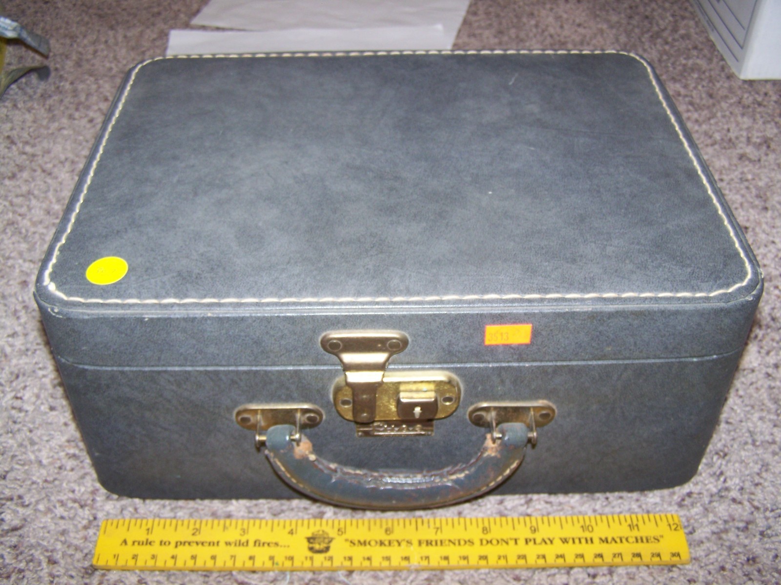 Vintage Luce 1950s makeup Travel Train Case