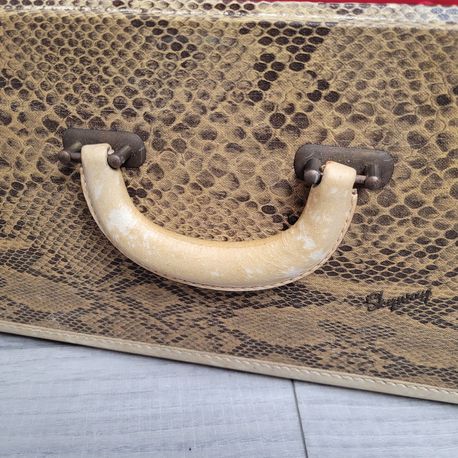 Vintage Skyway Luggage Faux Alligator 3 Piece Matching Set Mid-Century Travel