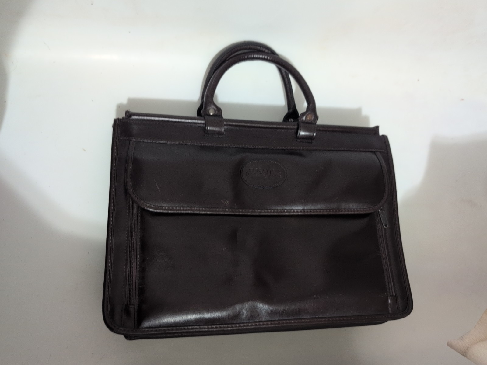 Bugatti Vintage Leather Travel Luggage Bag