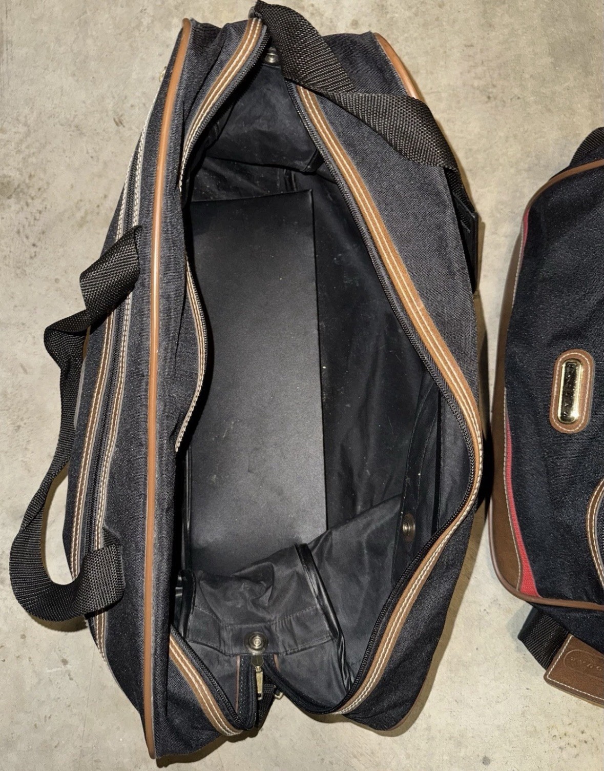 Jaguar Luggage Travel Bag Overnight Weekender Black With Brown Leather. 2 Pcs.