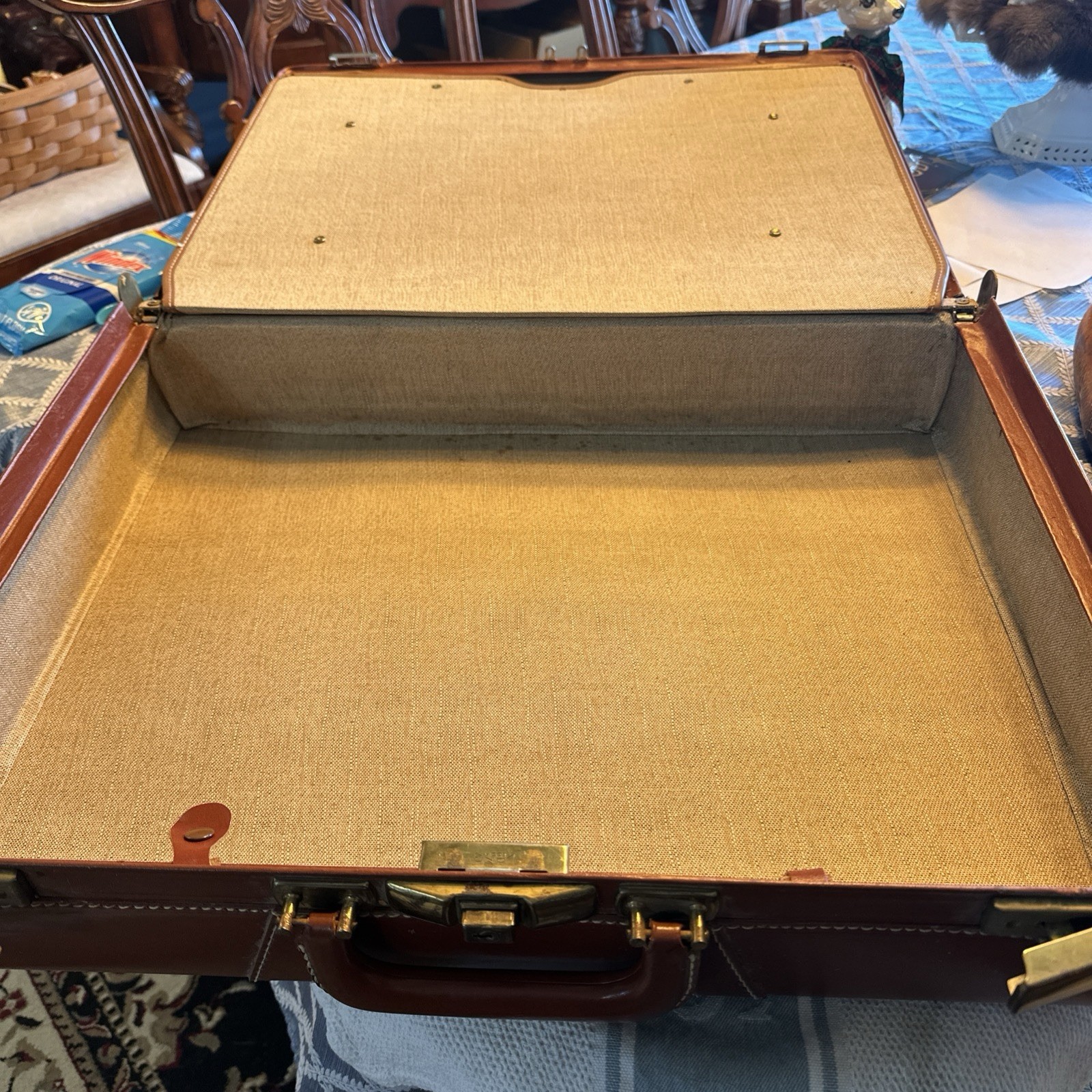 Vintage Platt Gaurdsman Full Cowhide Leather Suitcase 1940’s MCM